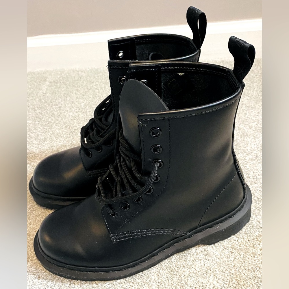 Dr. Martens 1460 Mono Smooth Leather Lace Up Boots